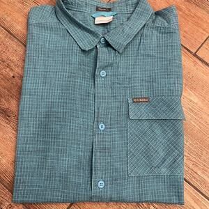Columbia 100%‎ Cotton Blue Short Sleeve Button Down Shirt Men’s Size XL